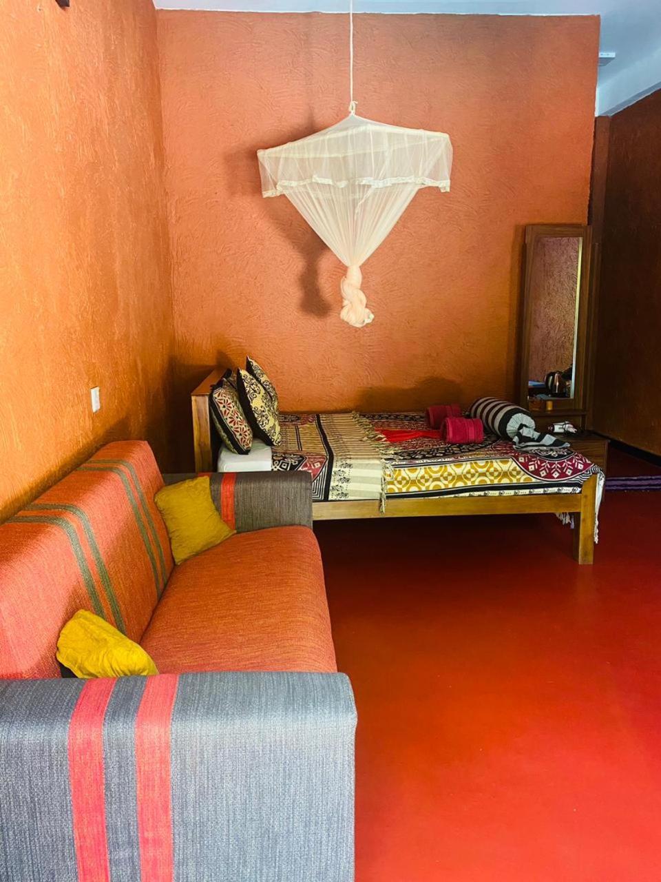 Hotel Hideaway Garage Dambulla Buitenkant foto